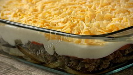 мусака по-гречески с баклажанами