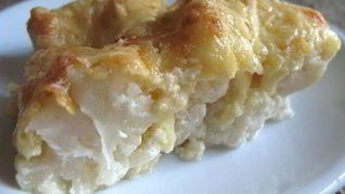 Цветная капуста в сливках с сыром