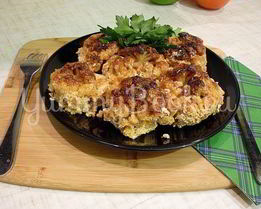 Цветная капуста, запеченная в сметанно-сырном соусе