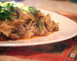 Тушеная капуста под соусом