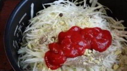 тушеная капуста со свининой в мультиварке поларис