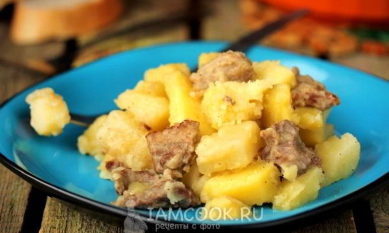 Рецепт тушеной картошки с мясом в кастрюле