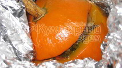 тыква, фаршированная курицей и овощами