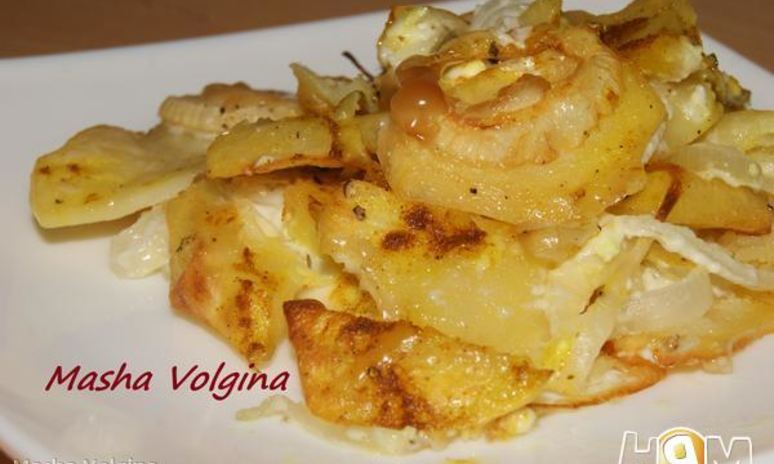 Рецепт запеченного картофеля с луком в сметане