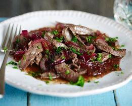 Говяжья печень с луком в мультиварке