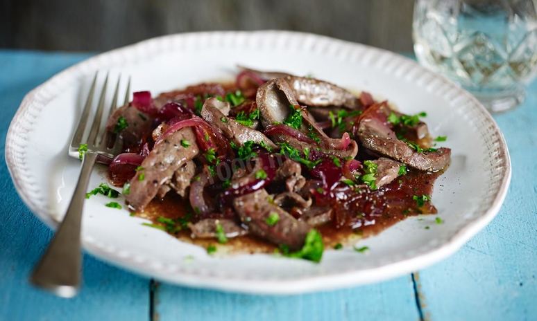 Рецепт говяжьей печени с луком в мультиварке