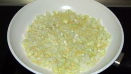 гусь с гречкой, грибами и печенью в рукаве