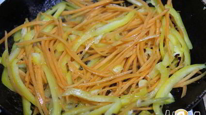 куриная печень с овощами по-китайски