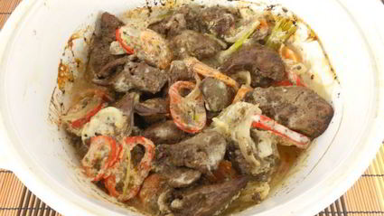 куриная печень с овощами в духовке