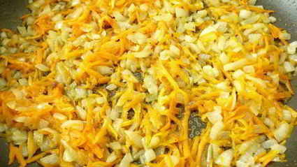 куриная печень с овощами в кисло-сладком соусе