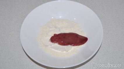 куриная печенка с грибами и белым вином