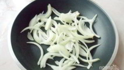 печень говяжья с луком