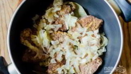 печень говяжья в сметане