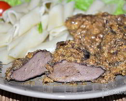 Печень индейки в орехово-чесночном соусе