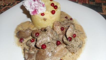 печень кролика в сливочном соусе