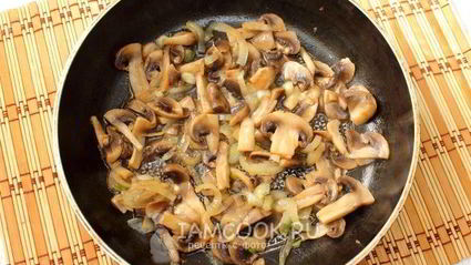 печень с картошкой в горшочке