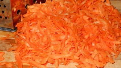 печень тушеная в томатном соку