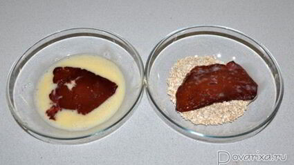 печень, жаренная в овсяной панировке