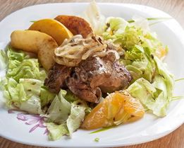 Жареная на сковороде утиная печень