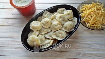 пельмени с сыром и сметаной в духовке