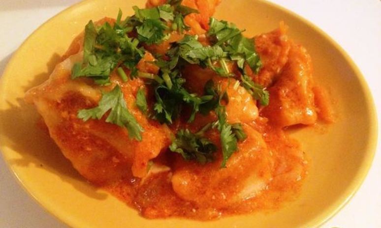 Рецепт пельменей тушеных с соусом в мультиварке