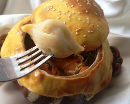 Пельмени в горшочках