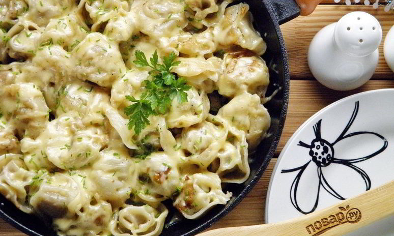 Рецепт пельменей жареных под сыром