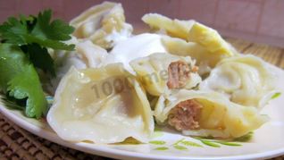 Свиные пельмени из свинины