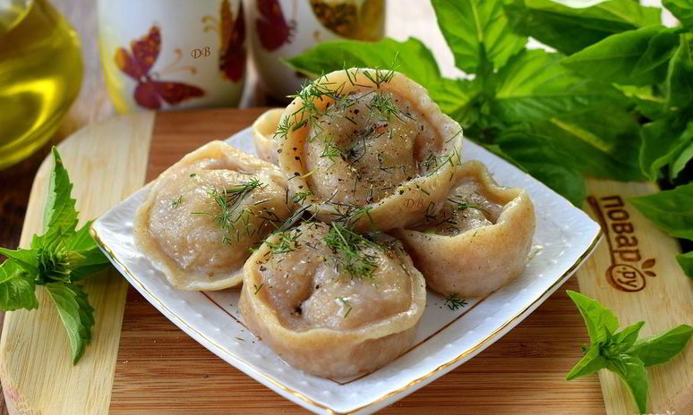 Рецепт вегетарианских пельменей с кабачками