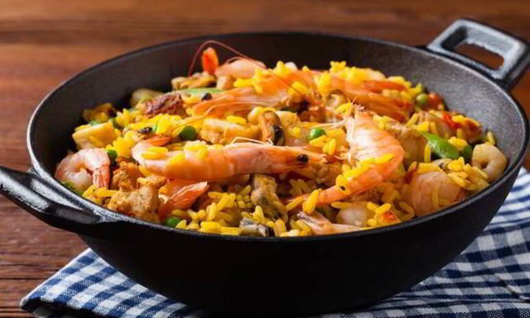 Рецепт паэльи с курицей и креветками