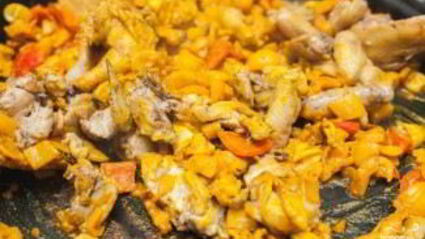 паэлья с морепродуктами и курицей