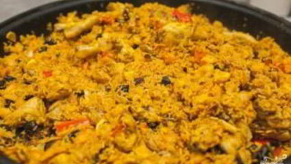 паэлья с морепродуктами и курицей