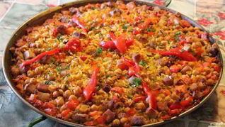 Паэлья со свининой