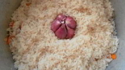 плов из куриных бедрышек