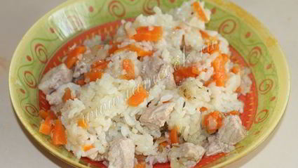 плов со свининой в горшочках