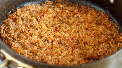 пряный пилав с курицей и вялеными томатами