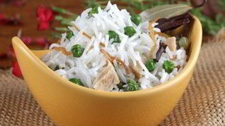 Пулао — плов с зеленым горошком