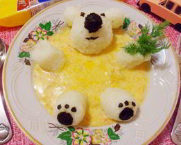 Фрикасе из курицы с рисовым медвежонком