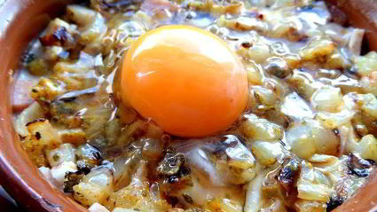 грибное рагу в горшочках