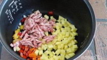 овощное рагу с фаршем в мультиварке