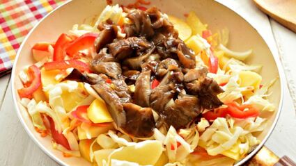 овощное рагу с картофелем и грибами