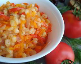 Овощное рагу с перловой крупой