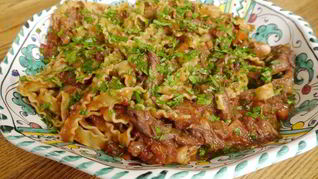 Паста с рагу из утки