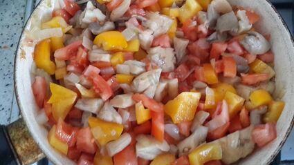 постное овощное рагу из баклажанов с грибами и овощами