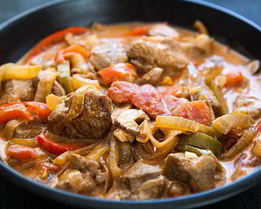 Рагу из индейки с грибами