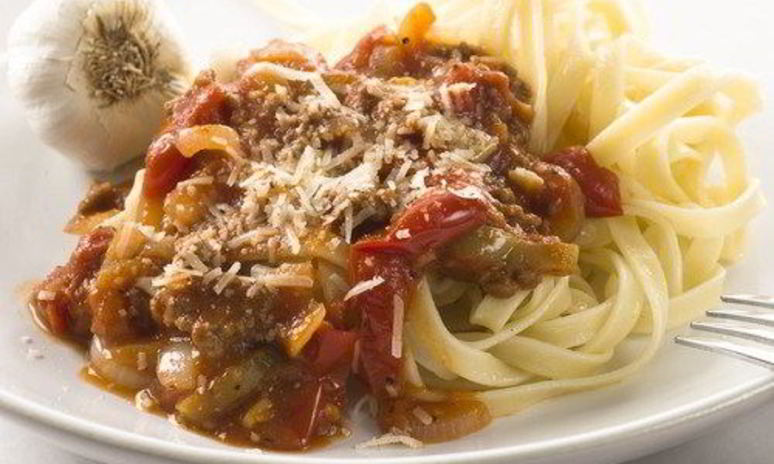 Рецепт тальятелле с утиным рагу, томатами и розмарином