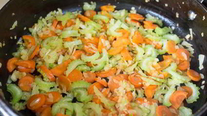 томатное рагу из морепродуктов