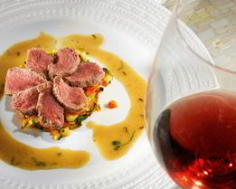 Тьян из баранины с овощным рагу и мятным соусом