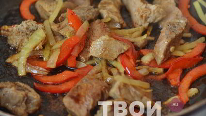 рисовая лапша с говядиной