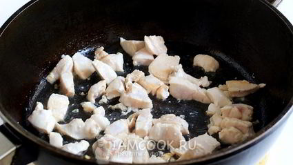 рисовая лапша с курицей и морковью